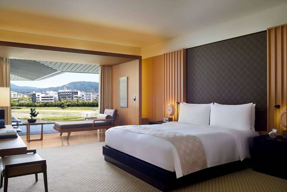 Khách sạn Ritz Carlton Kyoto - Khách sạn 5 sao ở Kyoto