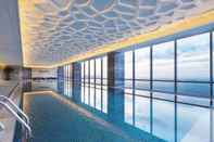 Swimming Pool Sheraton Langfang Chaobai River Hotel