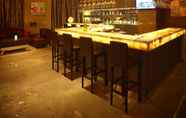 Bar, Cafe and Lounge 7 Wyndham Grand Plaza Royale Changsheng Jiangyin