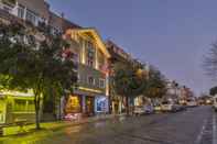 Luar Bangunan Istanbul Holiday Hotel