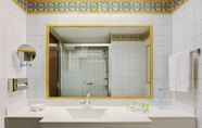 Toilet Kamar 2 Anjum Hotel Makkah