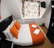 Kamar Tidur 6 Heathrow Inn