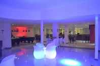 Bar, Kafe, dan Lounge Gazelle International Hotel