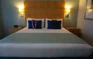 ห้องนอน 6 Ala Moana Hotel by LSI Resorts