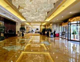 Lobi 2 Jin Jiang International Hotel Urumqi
