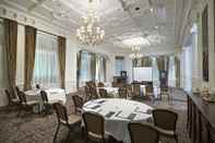Functional Hall DoubleTree By Hilton Hotel & Spa Liverpool