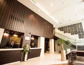 Lobby 2 DoubleTree By Hilton Hotel & Spa Liverpool