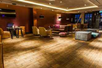 Lobby 4 DoubleTree by Hilton Hotel Amsterdam - NDSM Wharf