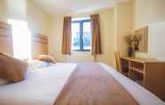 Kamar Tidur 7 Crompton Court