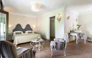 Kamar Tidur 2 Altarocca Wine Resort Adults Only