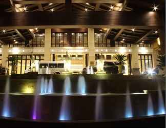 Lobi 2 Grand Metropark Bay Hotel Sanya