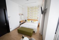 Others 6 Tusity Bed & Chic