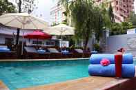 Swimming Pool Cozy Boutique Hotel