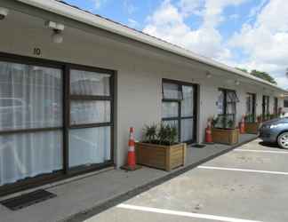 Exterior 2 Middlemore Motel