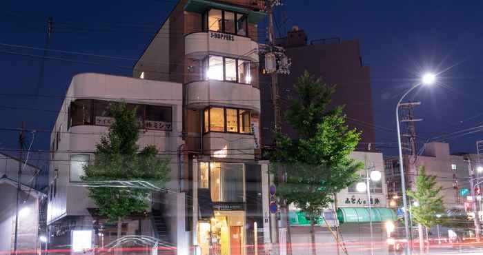 Exterior J-Hoppers Kyoto Guesthouse