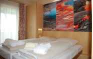 Bedroom 3 Vulkan Hotel