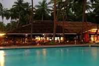 Swimming Pool Club Bentota