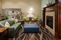 Lobi AmeriVu Inn and Suites - Chisago City