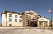 Bangunan 2 Fairfield Inn & Suites Alamosa