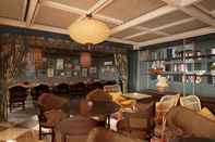 Bar, Cafe and Lounge Faraway Nantucket