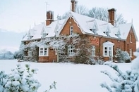 Exterior The Red Lion