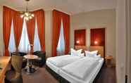 Bedroom 6 Dom Hotel Limburg