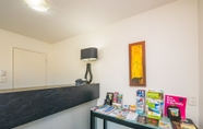 Lobi 5 Bellano Motel Suites