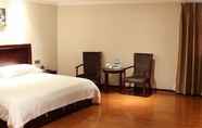 ห้องนอน 2 GreenTree Inn Shantou Jinhu Road Business Hotel