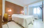 Bilik Tidur 5 Hotel Costa Blanca