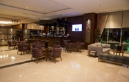 Bar, Cafe and Lounge 5 Miracle Istanbul Asia Airport Hotel & Spa