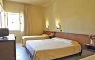 Kamar Tidur 4 Hotel Scigliano