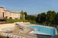 Swimming Pool Pierre & Vacances Residence Les Coteaux de Pont-Royal