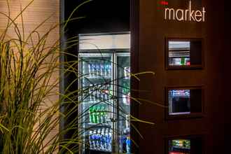 Lobby 4 Courtyard by Marriott Winnipeg Airport