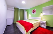 Kamar Tidur 6 Villa Ratac