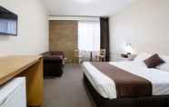 Kamar Tidur 4 Nightcap at Keysborough Hotel