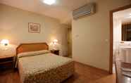 Kamar Tidur 4 Hotel Hispania