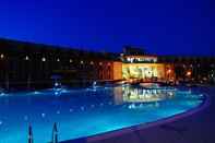 สระว่ายน้ำ Corte dei Greci Resort & Spa