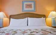 Kamar Tidur 3 Seaspray Surf Lodge