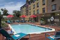 Swimming Pool TownePlace Suites Garden City