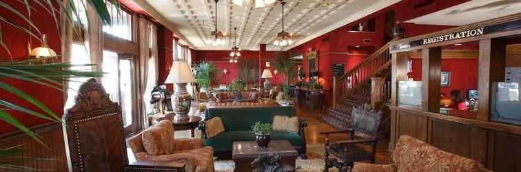 Lobby Stockyards Hotel