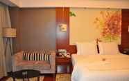 Kamar Tidur 5 Grand Skylight International Hotel Gongqingcheng