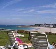 Swimming Pool 2 Les Terrasses de la plage de Trestel