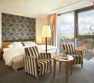 Bedroom 2 Best Western Plus Arosa Hotel