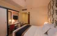 Bedroom 5 Zowar International Hotel