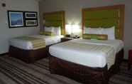 Bedroom 7 La Quinta Inn & Suites by Wyndham Paducah