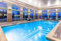 Swimming Pool Residence Inn Pullman