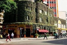 外部的 Hotel Tibagi