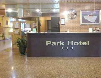 Lobi 2 Park Hotel