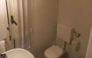 Toilet Kamar 3 Park Hotel