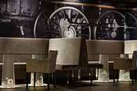 Bar, Cafe and Lounge Doubletree by Hilton Vienna Schonbrunn